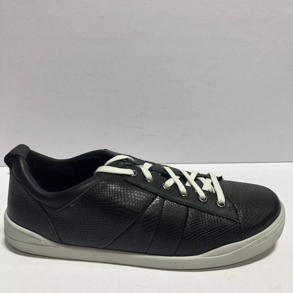 Softwalk Women’s Athens, Black Lace-Up Sneakers, Size 9Wide
